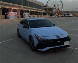 هیوندای ئەلەنترا